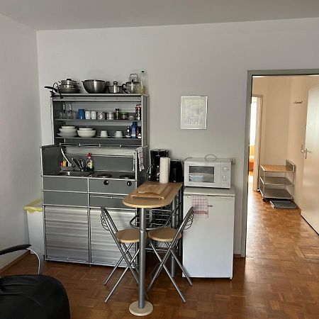 Apartmenthaus Zentrum Komfort Apartments Mit Minikuchen Verschiedener Grossen Kassel Exterior foto