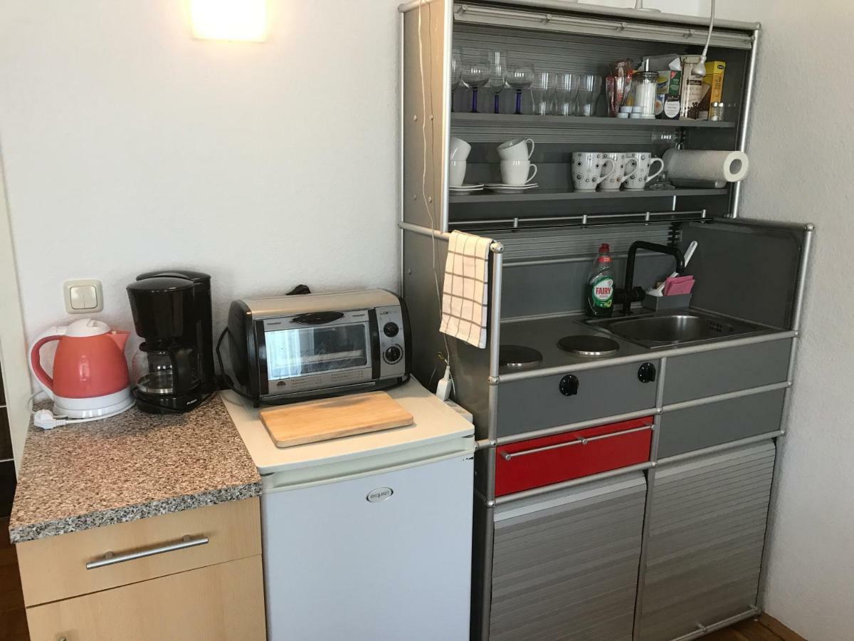 Apartmenthaus Zentrum Komfort Apartments Mit Minikuchen Verschiedener Grossen Kassel Exterior foto