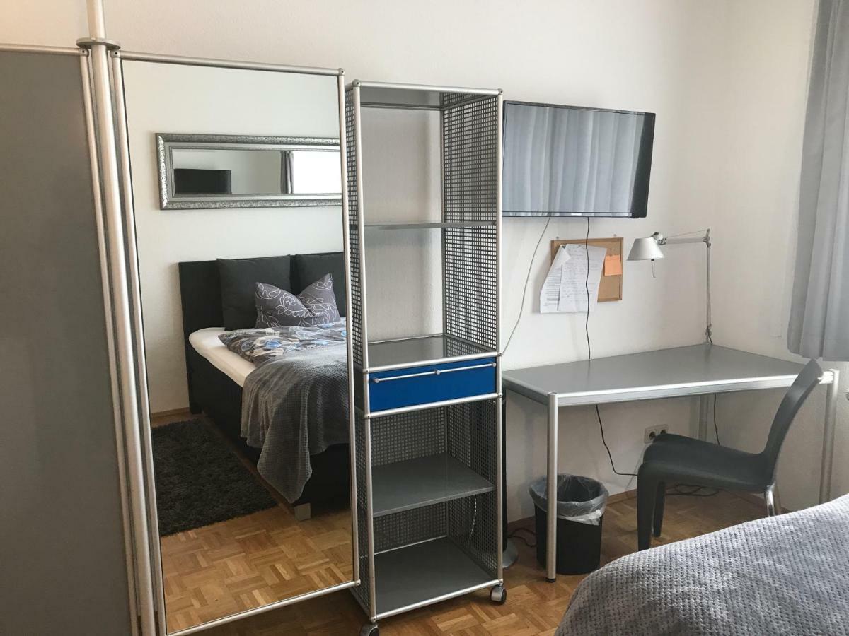 Apartmenthaus Zentrum Komfort Apartments Mit Minikuchen Verschiedener Grossen Kassel Exterior foto