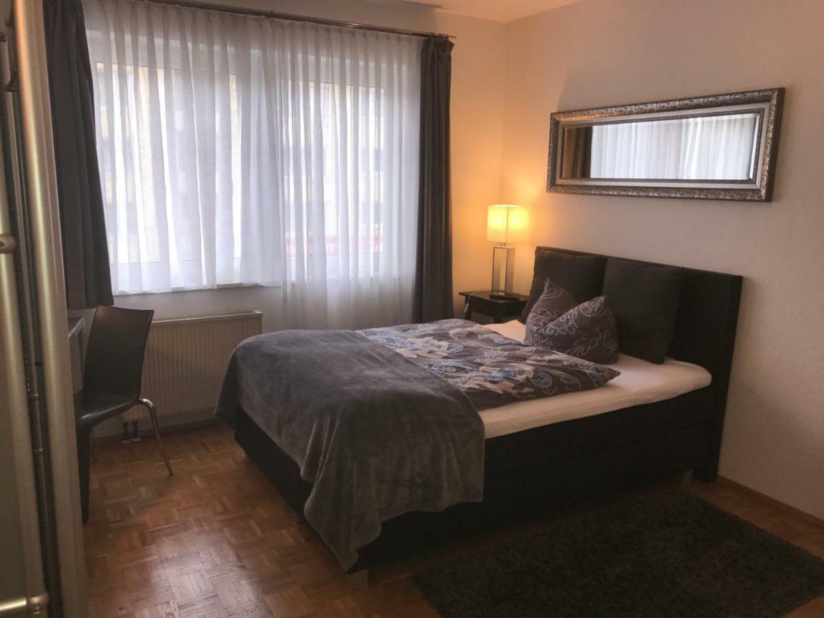 Apartmenthaus Zentrum Komfort Apartments Mit Minikuchen Verschiedener Grossen Kassel Exterior foto