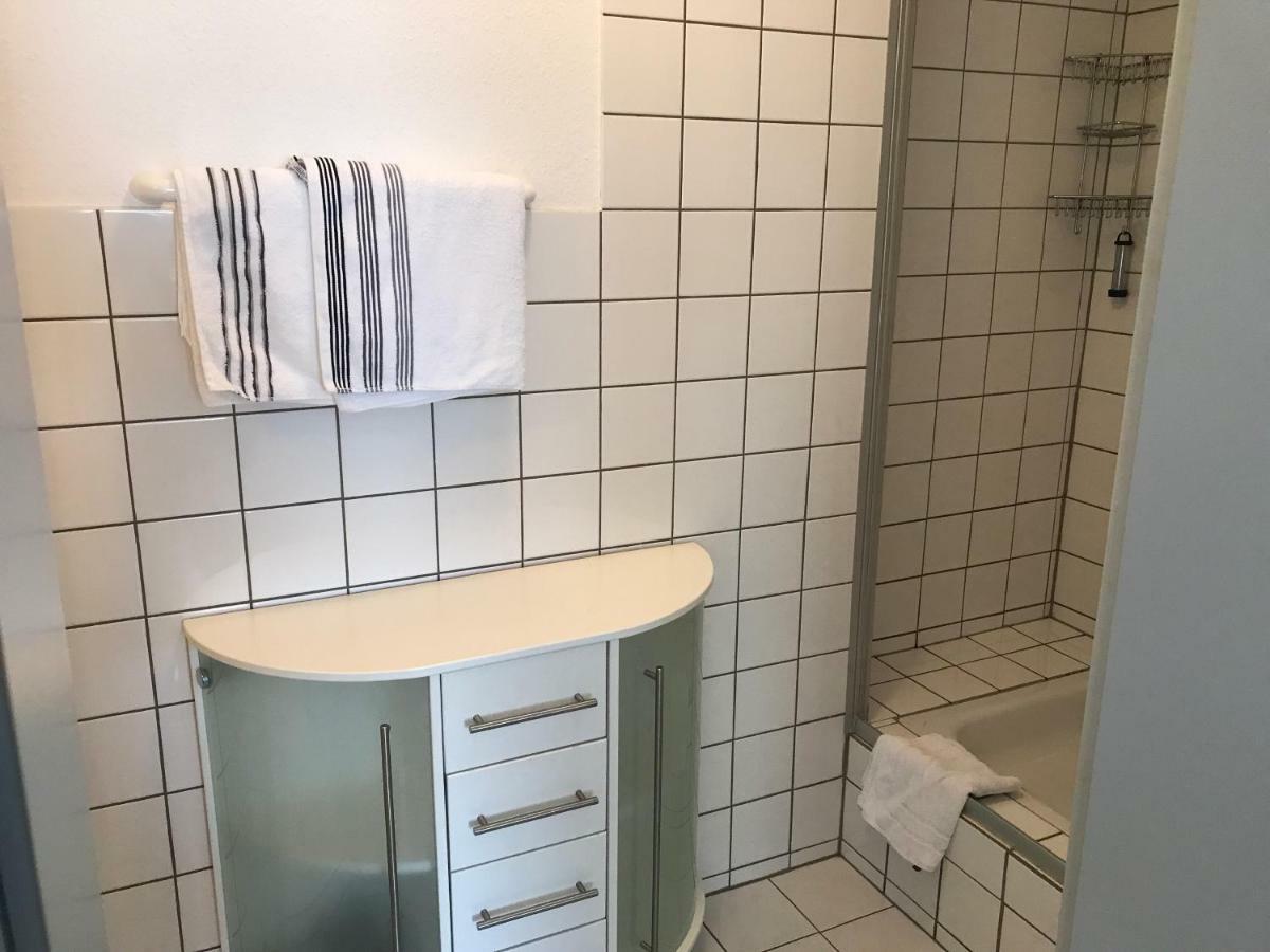 Apartmenthaus Zentrum Komfort Apartments Mit Minikuchen Verschiedener Grossen Kassel Exterior foto